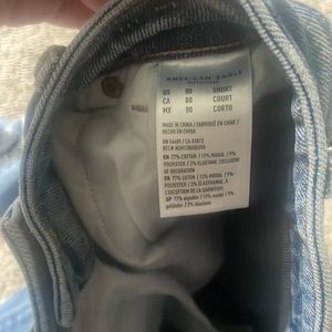 american eagle mom jeans